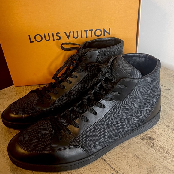 Louis Vuitton Men’s Black Graphite Damier Ebne High Tops - Picture 1 of 11